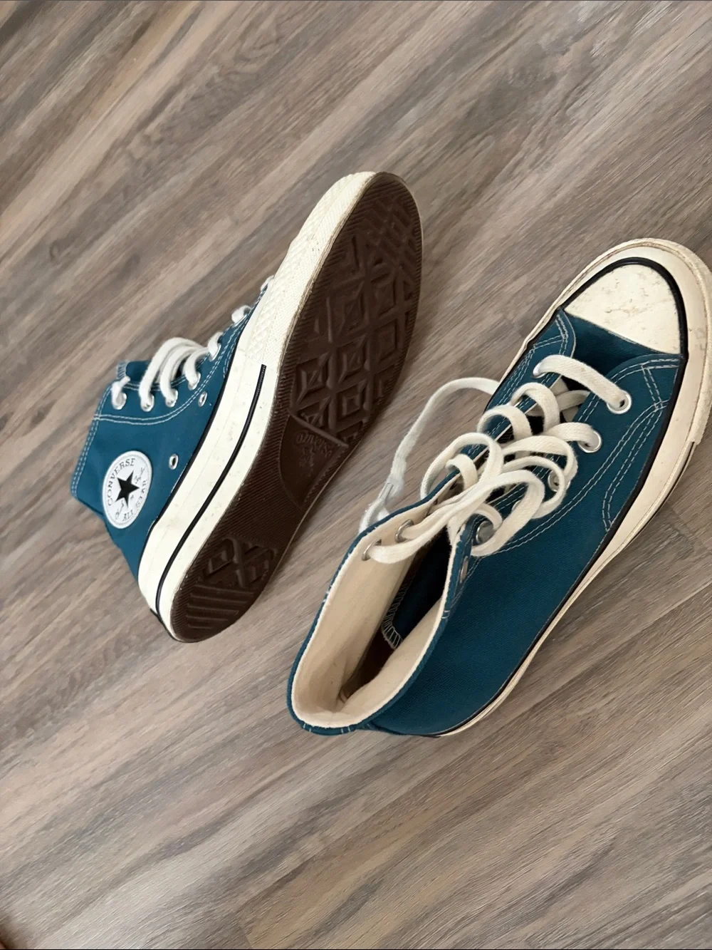 Converse Teal High-Top Sneakers with White Accents - Picture 5 of 6